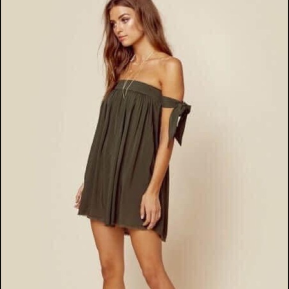 Dresses & Skirts - Olive green raw hem pocket dress boho vibes